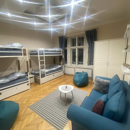 Fg Boutique Hostel Сараево Экстерьер фото