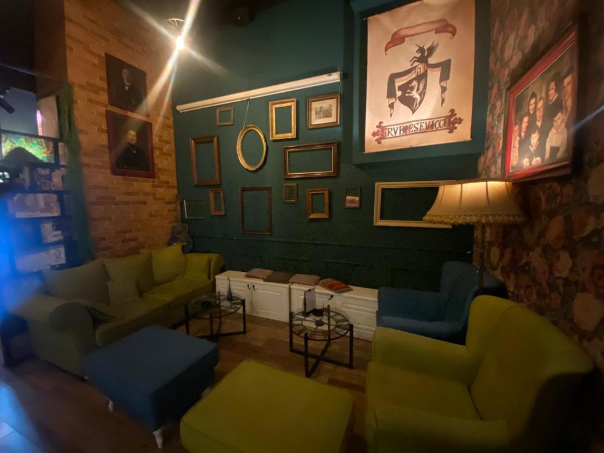 Fg Boutique Hostel Сараево Экстерьер фото