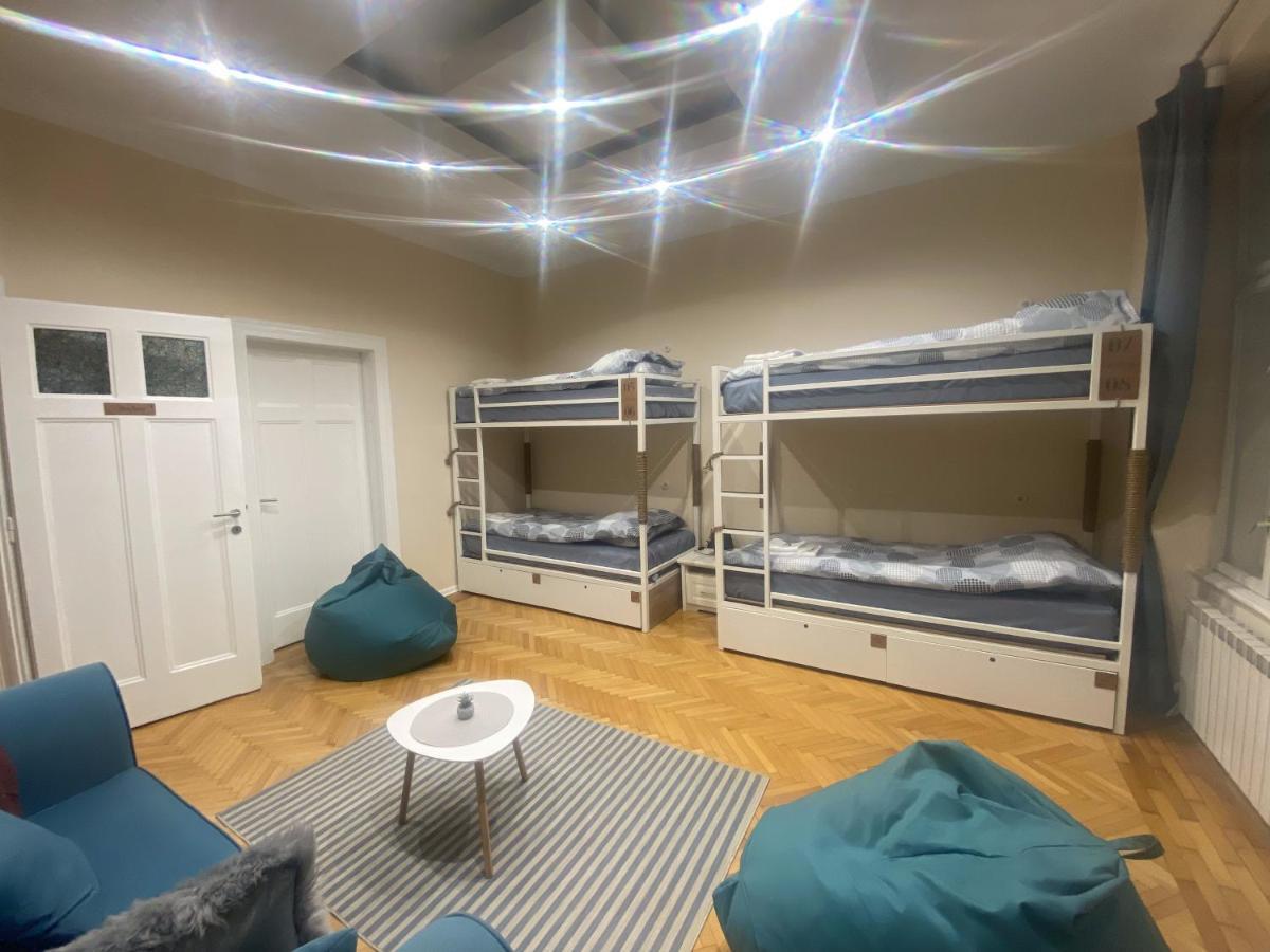 Fg Boutique Hostel Сараево Экстерьер фото