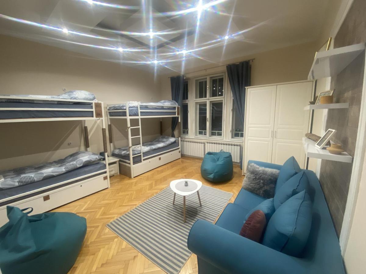 Fg Boutique Hostel Сараево Экстерьер фото