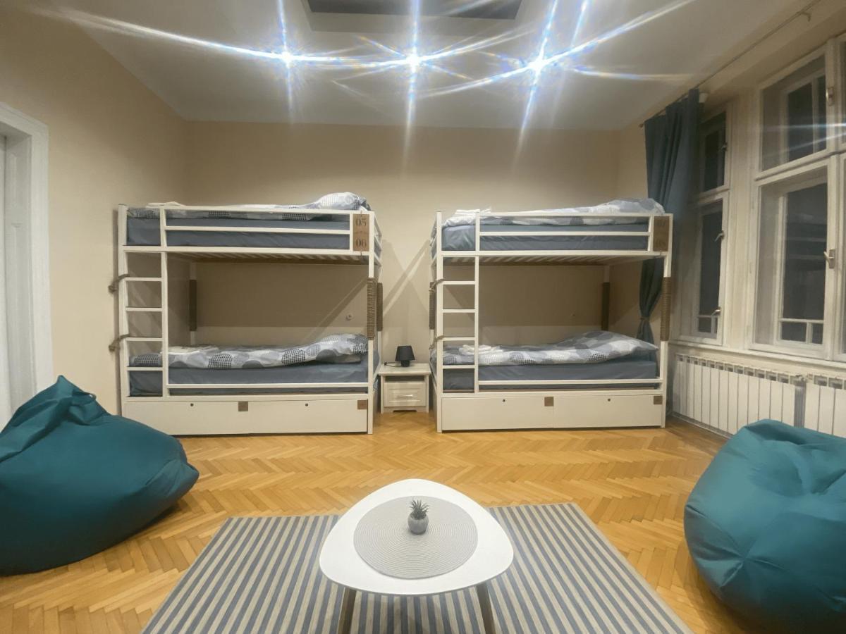 Fg Boutique Hostel Сараево Экстерьер фото